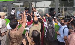 ജന്തര്‍ മന്ദറിലെ വിദ്വേഷ പ്രസംഗത്തിനെതിരേ പ്രതിഷേധം; ആക്റ്റീവിസ്റ്റുകളെ കസ്റ്റഡിയിലെടുത്ത് പോലിസ്