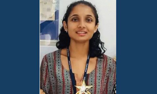 മുന് കേരള ടെന്നീസ് താരം തന്വി ഭട്ട് ദുബയില് മരിച്ചു മുന് കേരള ടെന്നീസ് താരം തന്വി ഭട്ട് ദുബയില് മരിച്ചു