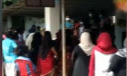 ബേപ്പൂരില്‍ വാക്‌സിന്‍ വിതരണവും കൊവിഡ് പരിശോധനയും ഒരേ കേന്ദ്രത്തില്‍; പ്രോട്ടോക്കോള്‍ ലംഘനമെന്ന് ആരോപണം