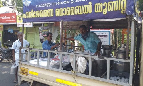 കൊവിഡ് അതിജീവനം;  പാല്‍ ശേഖരണ മൊബൈല്‍ യൂനിറ്റ് ഒരുക്കി മാന്ദാമംഗലം ക്ഷീരോല്‍പാദക സഹകരണ സംഘം