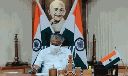 യുക്രെയ്‌നില്‍ നിന്ന് ഇതുവരെ എത്തിയത് 187 മലയാളി വിദ്യാര്‍ത്ഥികള്‍; സുരക്ഷിതമായി തിരിച്ചെത്തിക്കാനുള്ള ശ്രമങ്ങളാണ് നടക്കുന്നതെന്ന് മുഖ്യമന്ത്രി