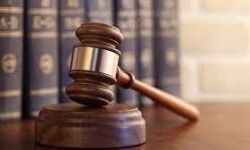 പ്രായപൂര്ത്തിയാവാത്ത പെണ്കുട്ടിക്ക് പീഡനം; പ്രതിയെ 33 വര്ഷം തടവിന് ശിക്ഷിച്ച് കോടതി പ്രായപൂര്ത്തിയാവാത്ത പെണ്കുട്ടിക്ക് പീഡനം; പ്രതിയെ 33 വര്ഷം തടവിന് ശിക്ഷിച്ച് കോടതി