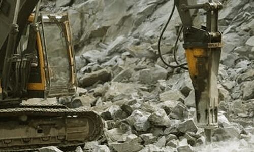 തൃശൂര് ജില്ലയിലെ സര്ക്കാര് ഭൂമിയിലും കരിങ്കല് ഖനനം; ജില്ലാ കലക്ടറുടെ അധ്യക്ഷതയില് യോഗം ചേര്ന്നു തൃശൂര് ജില്ലയിലെ സര്ക്കാര് ഭൂമിയിലും കരിങ്കല് ഖനനം; ജില്ലാ കലക്ടറുടെ അധ്യക്ഷതയില് യോഗം ചേര്ന്നു