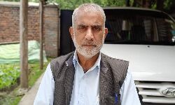 ജമ്മു കശ്മീർ അപ്നി പാർട്ടി നേതാവ് ഗുലാം ഹസ്സൻ ലോൺ സായുധാക്രമണത്തിൽ കൊല്ലപ്പെട്ടു ജമ്മു കശ്മീർ അപ്നി പാർട്ടി നേതാവ് ഗുലാം ഹസ്സൻ ലോൺ സായുധാക്രമണത്തിൽ കൊല്ലപ്പെട്ടു