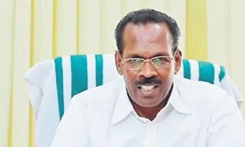 മാവോവാദി ഭീഷണി; രണ്ടു വീടുകള് എംഎല്എ സന്ദര്ശിച്ചു മാവോവാദി ഭീഷണി; രണ്ടു വീടുകള് എംഎല്എ സന്ദര്ശിച്ചു