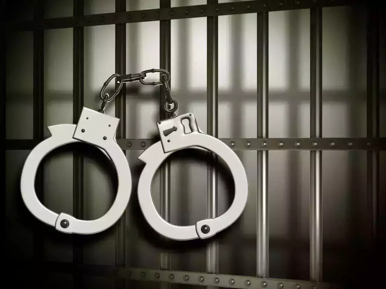 ലോണ്‍ നല്‍കാമെന്ന് വാഗ്ദാനം ചെയ്ത് ലക്ഷങ്ങള്‍ തട്ടിയവരെ അറസ്റ്റ് ചെയ്തു