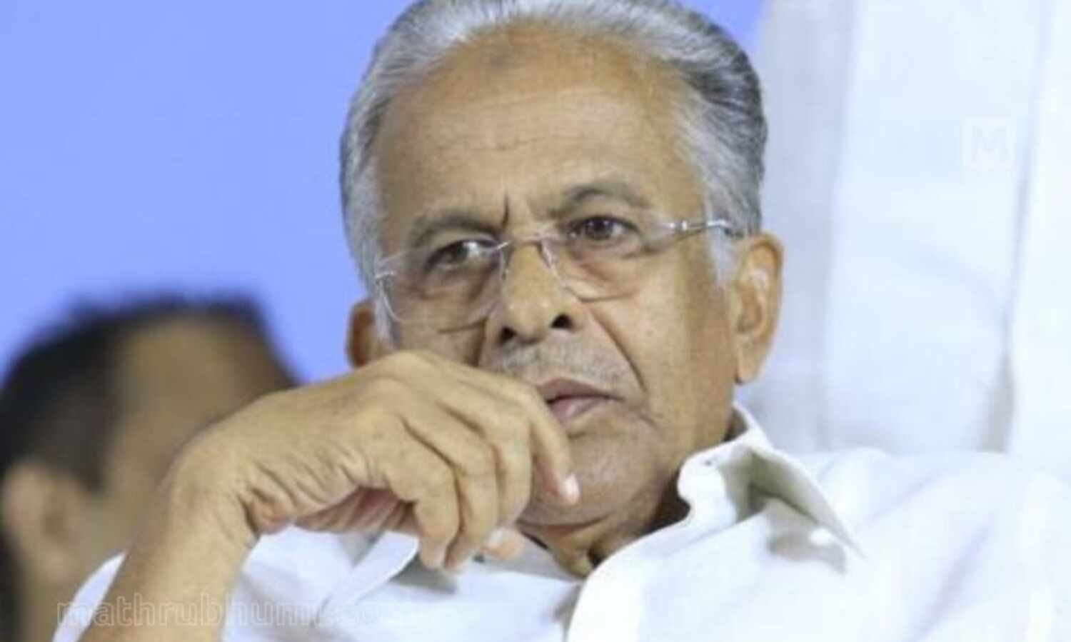 ലക്ഷദ്വീപിലെ സര്വ്വകലാശാല കോഴ്സുകള് നിര്ത്തലാക്കാനുള്ള തീരുമാനം പ്രതിഷേധാര്ഹം: ഇ ടി മുഹമ്മദ് ബഷീര് എംപി ലക്ഷദ്വീപിലെ സര്വ്വകലാശാല കോഴ്സുകള് നിര്ത്തലാക്കാനുള്ള തീരുമാനം പ്രതിഷേധാര്ഹം: ഇ ടി മുഹമ്മദ് ബഷീര് എംപി