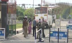 കൊവിഡ് പരിശോധനാ സര്‍ട്ടിഫിക്കറ്റില്ല; 46 പാകിസ്താന്‍ പൗരന്മാരെ, പാകിസ്താന്‍ പട്ടാളം വാഗ അതിര്‍ത്തിയില്‍ തടഞ്ഞു