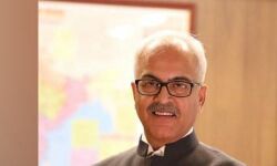 കൊവിഡ്: ഉല്‍സവകാലത്ത് ആവശ്യമായ നിയന്ത്രണങ്ങളേര്‍പ്പെടുത്തണമെന്ന് സംസ്ഥാനങ്ങള്‍ക്ക് കേന്ദ്ര ആഭ്യന്തര സെക്രട്ടറിയുടെ കത്ത്