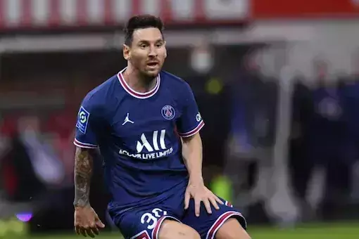 മെസ്സി പിഎസ്ജിയ്ക്കായി അരങ്ങേറി; എംബാപ്പെയ്ക്ക് ഡബിള്‍