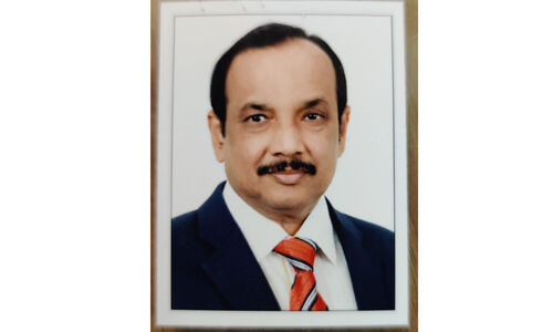 ജസ്റ്റിസ് അബ്ദുല് റഹീം കേരള അഡ്മിനിസ്ട്രേറ്റീവ് ട്രൈബ്യൂണല് ചെയര്മാന് ജസ്റ്റിസ് അബ്ദുല് റഹീം കേരള അഡ്മിനിസ്ട്രേറ്റീവ് ട്രൈബ്യൂണല് ചെയര്മാന്
