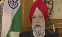 ഓയില്‍ ബോണ്ട് വഴി 1,500 ലക്ഷം കോടിയുടെ നഷ്ടം വരുത്തിവച്ചു; മുന്‍ യുപിഎ സര്‍ക്കാരിനെതിരേ പെട്രോളിയം മന്ത്രി ഹര്‍ദീപ് സിങ് പുരി