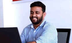 തോട്ടം തൊഴിലാളികളെ കുറിച്ചുള്ള പഠനത്തിന് വി ആര്‍ നജീബിന് ഡോക്ടറേറ്റ്