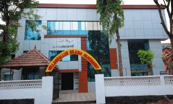 വെള്ളാങ്കല്ലൂര്‍ ഗ്രാമപ്പഞ്ചായത്ത് പ്രസിഡന്റിനെതിരെ അവിശ്വാസ നോട്ടിസ്