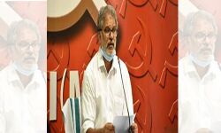 പരസ്പരം ഗ്രൂപ്പ് തിരിഞ്ഞ് പോരടിക്കുന്നവര് സെമികേഡര് പാര്ട്ടിയാണെന്ന് പറയുന്നത് പരിഹാസ്യം: എ വിജയരാഘവന് പരസ്പരം ഗ്രൂപ്പ് തിരിഞ്ഞ് പോരടിക്കുന്നവര് സെമികേഡര് പാര്ട്ടിയാണെന്ന് പറയുന്നത് പരിഹാസ്യം: എ വിജയരാഘവന്