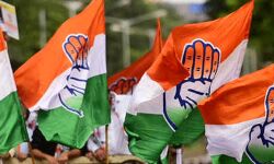 അഭിപ്രായ ഭിന്നതകള്ക്കിടെ അഞ്ച് ജില്ലകളിലെ കോണ്ഗ്രസ് അധ്യക്ഷന്മാര് കൂടി ഇന്ന് ചുമതല ഏല്ക്കും അഭിപ്രായ ഭിന്നതകള്ക്കിടെ അഞ്ച് ജില്ലകളിലെ കോണ്ഗ്രസ് അധ്യക്ഷന്മാര് കൂടി ഇന്ന് ചുമതല ഏല്ക്കും