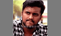 ബൈക്ക് മരത്തിലിടിച്ച് ആംബുലന്സ് ഡ്രൈവര് മരിച്ചു ബൈക്ക് മരത്തിലിടിച്ച് ആംബുലന്സ് ഡ്രൈവര് മരിച്ചു