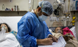 വയനാട്ടില്‍ ഇന്ന് 923 പേര്‍ക്ക് കൊവിഡ്; ടെസ്റ്റ് പോസിറ്റിവിറ്റി നിരക്ക് 19.99