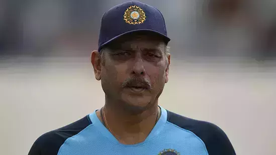 ഇന്ത്യന് കോച്ച് രവി ശാസ്ത്രിക്ക് കൊവിഡ് സ്ഥിരീകരിച്ചു ഇന്ത്യന് കോച്ച് രവി ശാസ്ത്രിക്ക് കൊവിഡ് സ്ഥിരീകരിച്ചു