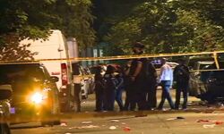 യുഎസ്സില് വെടിവയ്പ്; മൂന്ന് മരണം, ആറ് പേര്ക്ക് പരിക്ക് യുഎസ്സില് വെടിവയ്പ്; മൂന്ന് മരണം, ആറ് പേര്ക്ക് പരിക്ക്