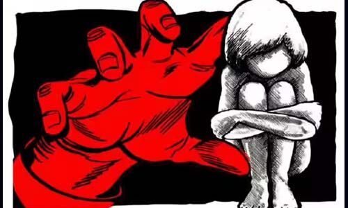 വിദ്യാര്ഥിനിയെ പീഡിപ്പിക്കാന് ശ്രമം; പോക്സോ നിയമപ്രകാരം കടയുടമ അറസ്റ്റില് വിദ്യാര്ഥിനിയെ പീഡിപ്പിക്കാന് ശ്രമം; പോക്സോ നിയമപ്രകാരം കടയുടമ അറസ്റ്റില്