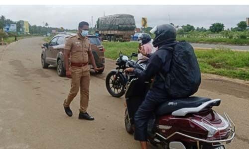 നിപ: നിയന്ത്രണം കടുപ്പിച്ച് തമിഴ്‌നാട്; കേരളത്തില്‍നിന്നുള്ള യാത്രക്കാരെ പരിശോധിക്കാന്‍ വാളയാറില്‍ പ്രത്യേക മെഡിക്കല്‍ സംഘം