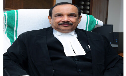 കേരള അഡ്മിനിസ്‌ട്രേറ്റീവ് ട്രൈബ്യൂനല്‍ ചെയര്‍മാനായി ജസ്റ്റിസ് സികെ അബ്ദുല്‍ റഹീം ചുമതലയേറ്റു