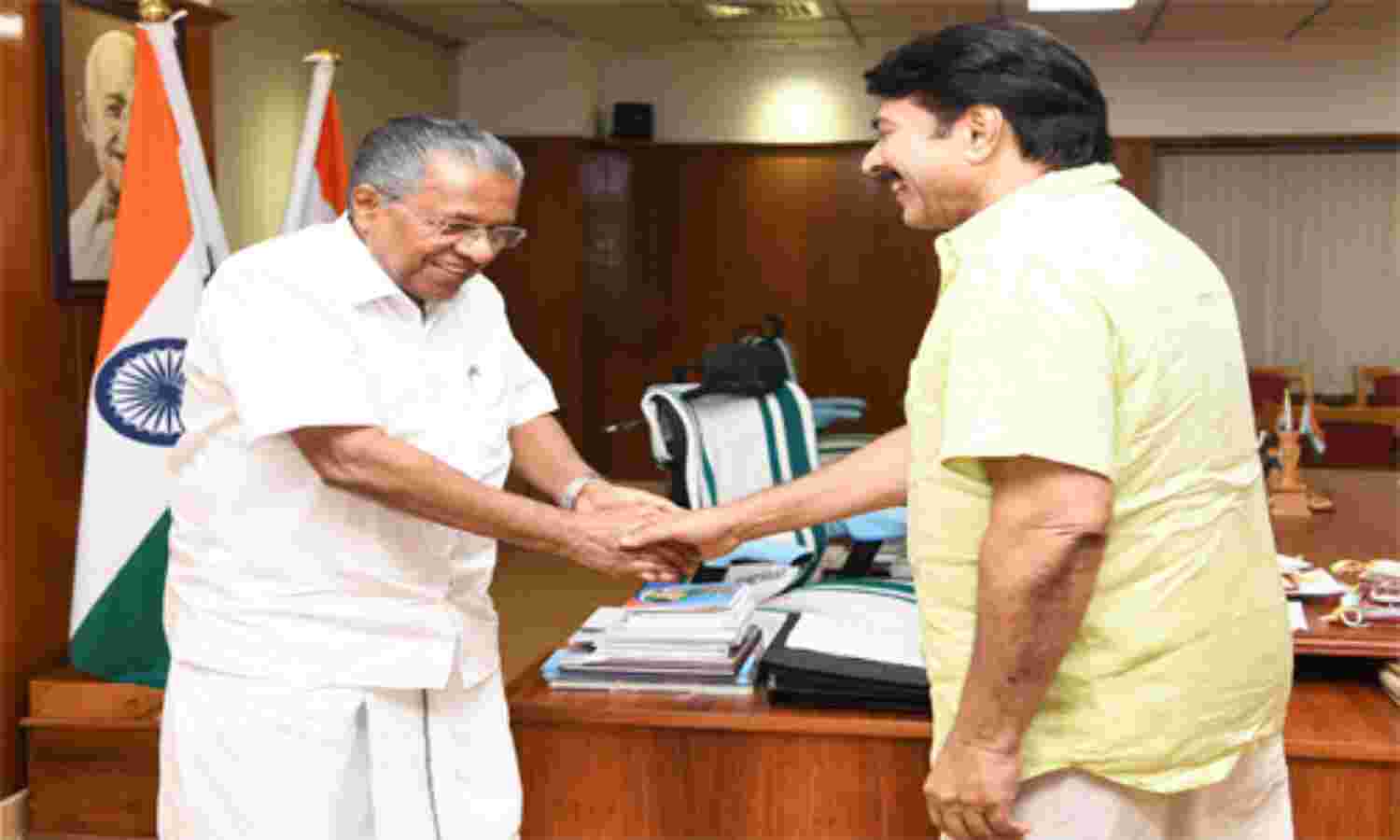മലയാള സിനിമയെ ദേശാതിര്ത്തികള്ക്കപ്പുറത്ത് പ്രശസ്തമാക്കിയ അതുല്യ പ്രതിഭ; മമ്മൂട്ടിക്ക് ജന്മദിനാശംസ നേര്ന്ന് മുഖ്യമന്ത്രി മലയാള സിനിമയെ ദേശാതിര്ത്തികള്ക്കപ്പുറത്ത് പ്രശസ്തമാക്കിയ അതുല്യ പ്രതിഭ; മമ്മൂട്ടിക്ക് ജന്മദിനാശംസ നേര്ന്ന് മുഖ്യമന്ത്രി