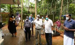 കോഴിക്കോട്ടെ നിപ നിയന്ത്രണ മേഖലകളില് കേന്ദ്ര സംഘം സന്ദര്ശനം നടത്തി കോഴിക്കോട്ടെ നിപ നിയന്ത്രണ മേഖലകളില് കേന്ദ്ര സംഘം സന്ദര്ശനം നടത്തി