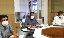 പുത്തൂര് ചുഴലിക്കാറ്റ്: 24 മണിക്കൂറിനുള്ളില് അടിയന്തര നടപടികള്ക്ക് റവന്യൂ മന്ത്രിയുടെ നിര്ദ്ദേശം പുത്തൂര് ചുഴലിക്കാറ്റ്: 24 മണിക്കൂറിനുള്ളില് അടിയന്തര നടപടികള്ക്ക് റവന്യൂ മന്ത്രിയുടെ നിര്ദ്ദേശം