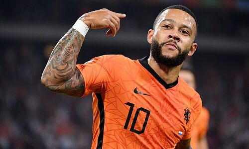 തുര്‍ക്കിക്കെതിരേ ഗോള്‍മഴ; ഡിപ്പേയ്ക്ക് ഹാട്രിക്ക്; യൊഹാന്‍ ക്രെയ്ഫിന്റെ റെക്കോഡിനൊപ്പം