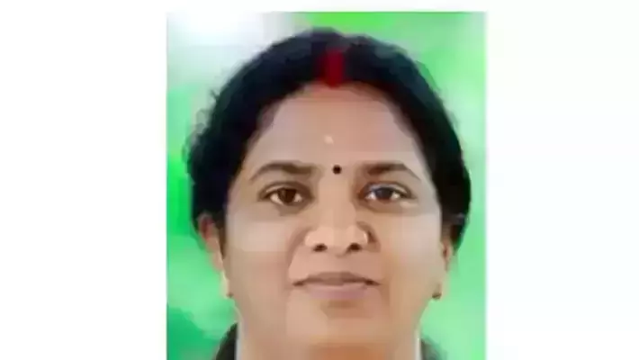 മലയാളി വീട്ടമ്മ സൗദിയില് കൊവിഡ് ബാധിച്ച് മരിച്ചു മലയാളി വീട്ടമ്മ സൗദിയില് കൊവിഡ് ബാധിച്ച് മരിച്ചു