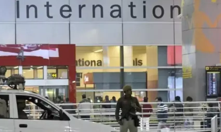 എയര്‍ ഇന്ത്യ വിമാനം തകര്‍ക്കുമെന്ന് ഭീഷണി; ഡല്‍ഹി വിമാനത്താവളത്തില്‍ ജാഗ്രത