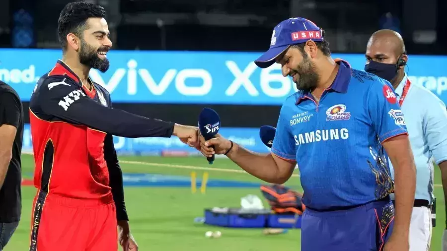 രോഹിത്തും ബുംറയും സൂര്യകുമാറും മുംബൈ സ്ക്വാഡില് എത്തി രോഹിത്തും ബുംറയും സൂര്യകുമാറും മുംബൈ സ്ക്വാഡില് എത്തി