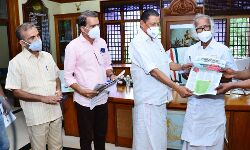 വര്‍ഗീയതയ്ക്ക് പാഠ്യപദ്ധതിയില്‍ സ്ഥാനമുണ്ടാവില്ല: മന്ത്രി എം വി ഗോവിന്ദന്‍ മാസ്റ്റര്‍