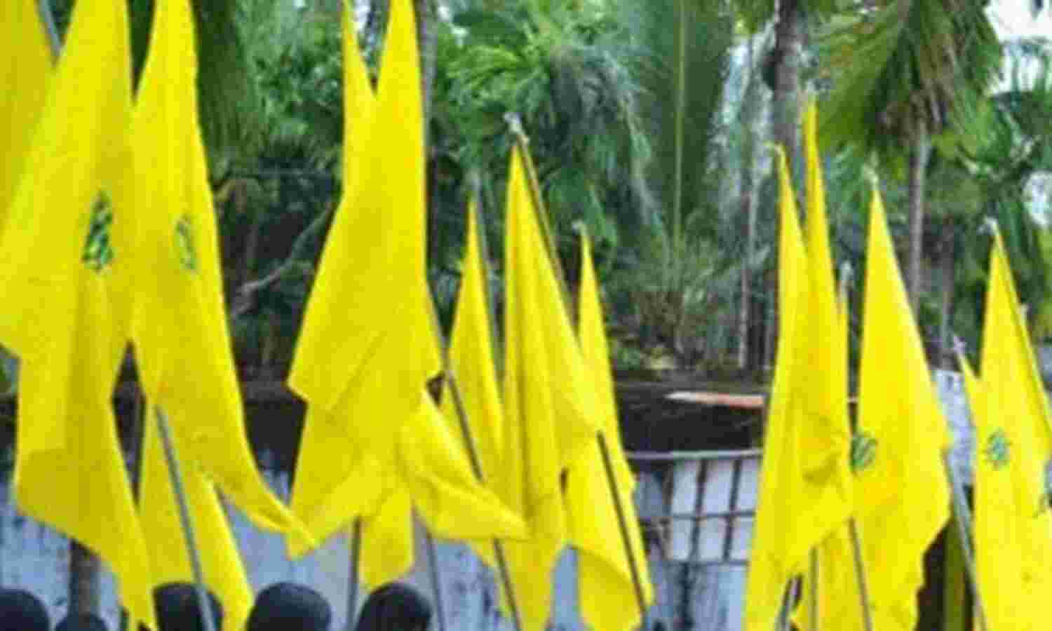 സ്വത്ത് തര്ക്കം; പാലക്കാട് എസ്എന്ഡിപിയില് കലാപം സ്വത്ത് തര്ക്കം; പാലക്കാട് എസ്എന്ഡിപിയില് കലാപം