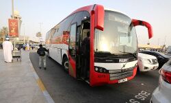 ദുബയ് - അബുദബി ബസ് സര്വ്വീസ് പുനരാരംഭിച്ചു ദുബയ് - അബുദബി ബസ് സര്വ്വീസ് പുനരാരംഭിച്ചു