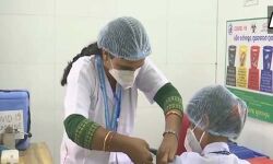 കൊവിഡ് ബൂസ്റ്റര്‍ ഡോസ് തല്‍ക്കാലമില്ല; രണ്ട് ഡോസ് വാക്‌സിന് പ്രഥമ പരിഗണന: ഐസിഎംആര്‍