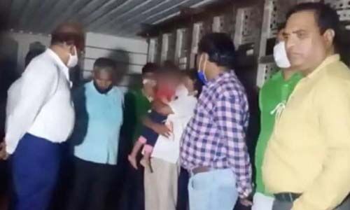 ഒമ്പത് മാസം പ്രായമായ കുഞ്ഞടക്കം ഒരു കുടുംബത്തിലെ അഞ്ചുപേര് മരിച്ച നിലയില്; രണ്ടര വയസ്സുകാരിയെ രക്ഷപ്പെടുത്തി ഒമ്പത് മാസം പ്രായമായ കുഞ്ഞടക്കം ഒരു കുടുംബത്തിലെ അഞ്ചുപേര് മരിച്ച നിലയില്; രണ്ടര വയസ്സുകാരിയെ രക്ഷപ്പെടുത്തി