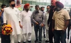 പഞ്ചാബ് കോണ്‍ഗ്രസ് പാര്‍ലമെന്ററി പാര്‍ട്ടി യോഗം കഴിഞ്ഞു; അടുത്ത മുഖ്യമന്ത്രിയെ സോണിയാ ഗാന്ധി നിര്‍ദേശിക്കും