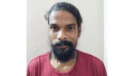 ബൈക്ക് കത്തിച്ച് യുവാവിനെ കൊലപ്പെടുത്താന് ശ്രമം: പ്രതി പിടിയില് ബൈക്ക് കത്തിച്ച് യുവാവിനെ കൊലപ്പെടുത്താന് ശ്രമം: പ്രതി പിടിയില്