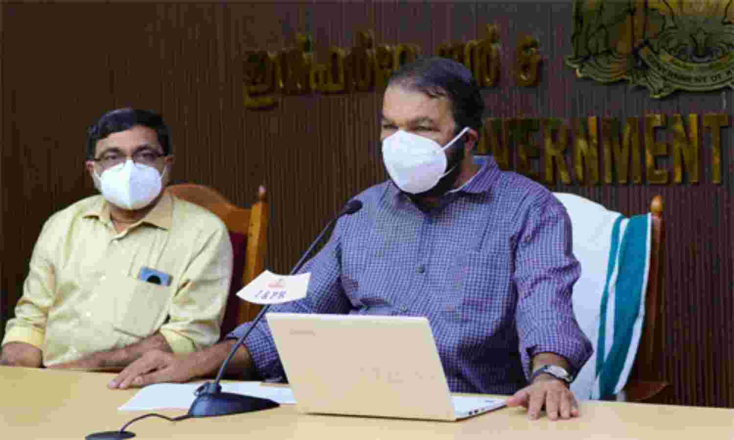 തീരുമാനം പ്രഖ്യാപിക്കേണ്ടത് മുഖ്യമന്ത്രി; സ്കൂള് തുറക്കുന്നത് വകുപ്പുമായി ആലോചിച്ച് തന്നെയെന്നും മന്ത്രി വി ശിവന്കുട്ടി തീരുമാനം പ്രഖ്യാപിക്കേണ്ടത് മുഖ്യമന്ത്രി; സ്കൂള് തുറക്കുന്നത് വകുപ്പുമായി ആലോചിച്ച് തന്നെയെന്നും മന്ത്രി വി ശിവന്കുട്ടി