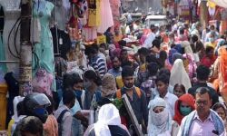 കൊവിഡ് വ്യാപനം കുറഞ്ഞു; യുപിയില്‍ ഒത്തുകൂടാവുന്നവരുടെ പരമാവധി എണ്ണം നൂറായി വര്‍ധിപ്പിച്ചു