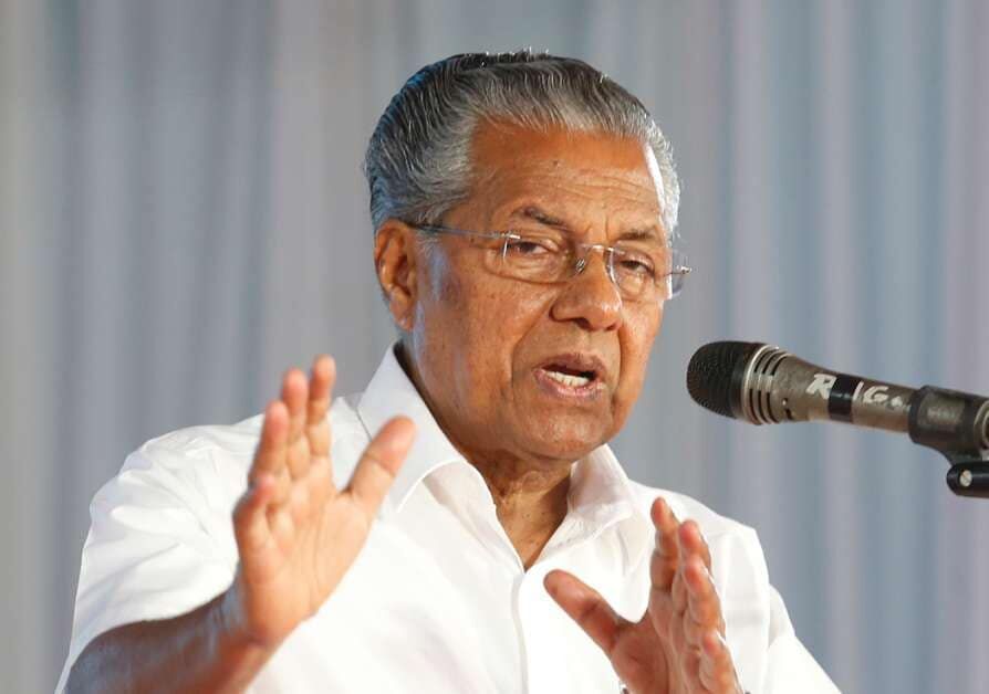 സാമൂഹിക തിന്മകള്‍ക്ക് മതത്തിന്റെ നിറം, തീവ്രവാദ പ്രസ്ഥാനങ്ങള്‍ക്ക് നന്മയുടെ മുഖം; രണ്ടും സമൂഹത്തെ ദുര്‍ബലപ്പെടുത്തുമെന്ന് മുഖ്യമന്ത്രി