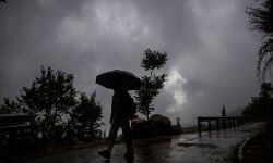 സംസ്ഥാനത്ത് മഴ തുടരും; രണ്ട് ജില്ലകളില്‍ യെല്ലോ അലര്‍ട്ട്