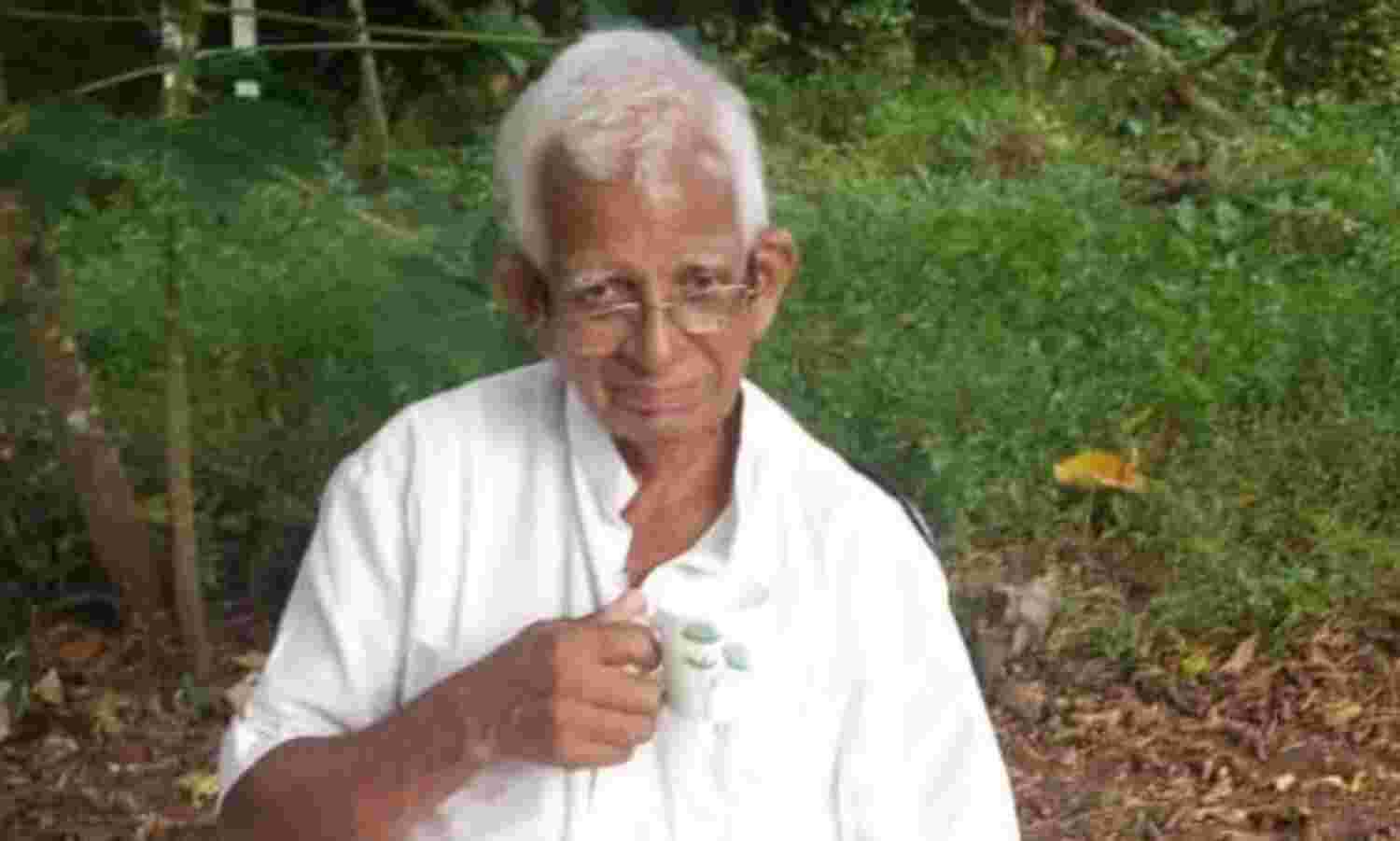 79ാം വയസ്സില് പ്ലസ്ടു പാസായി ജോര്ജേട്ടന്; ആഘോഷമാക്കി ബന്ധുക്കളും നാട്ടുകാരും 79ാം വയസ്സില് പ്ലസ്ടു പാസായി ജോര്ജേട്ടന്; ആഘോഷമാക്കി ബന്ധുക്കളും നാട്ടുകാരും