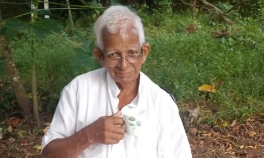 79ാം വയസ്സില് പ്ലസ്ടു പാസായി ജോര്ജേട്ടന്; ആഘോഷമാക്കി ബന്ധുക്കളും നാട്ടുകാരും 79ാം വയസ്സില് പ്ലസ്ടു പാസായി ജോര്ജേട്ടന്; ആഘോഷമാക്കി ബന്ധുക്കളും നാട്ടുകാരും