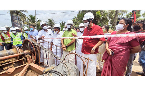 ആലപ്പുഴ-ചങ്ങനാശേരി റോഡിന്റെ നിര്‍മാണം നിശ്ചിത സമയപരിധിക്കു മുന്‍പ് പൂര്‍ത്തീകരിക്കും: മന്ത്രി മുഹമ്മദ് റിയാസ്