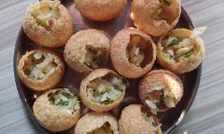 തമിഴ്‌നാട്ടില്‍ പാനീപൂരി കഴിച്ച യുവതി മരിച്ചു