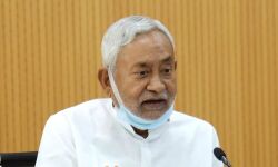 ബീഹാറിന് പ്രത്യേക പരിഗണന വേണമെന്ന ആവശ്യം പിന്വലിച്ച് നിതീഷ് കുമാര് സര്ക്കാര് ബീഹാറിന് പ്രത്യേക പരിഗണന വേണമെന്ന ആവശ്യം പിന്വലിച്ച് നിതീഷ് കുമാര് സര്ക്കാര്